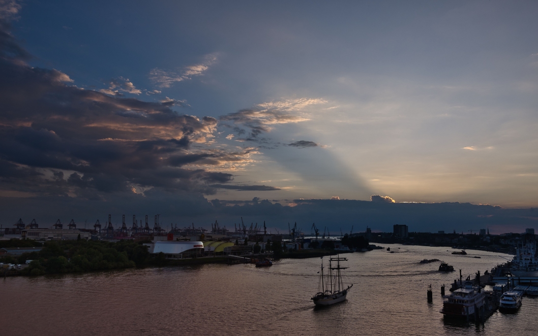 Sonnenuntergang, zuletzt aktualisiert am 01.08.2025